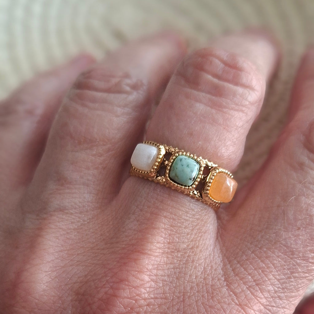 bague 3 pierres 