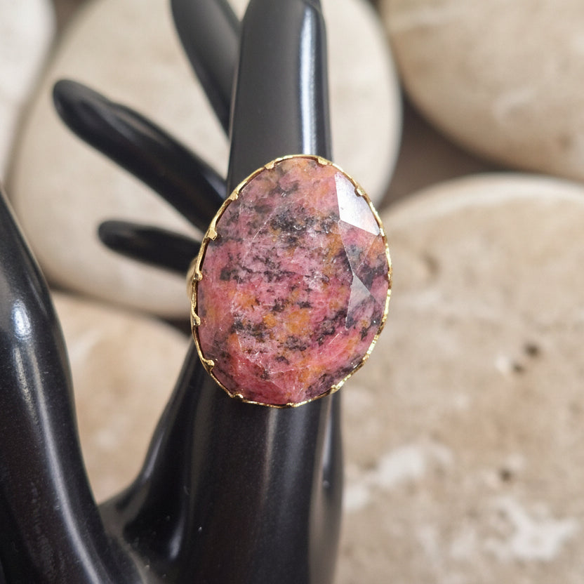 Bague rhodonite rose ajustable - Marguerite Violette