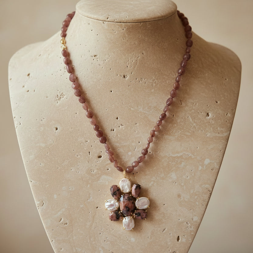 Sautoir Flower – Rhodonite Rose Naturelle, Collier Long